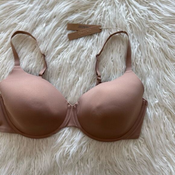 Skims Fits Everybody T-shirt Demi Bra Sienna Size 40D - Picture 5 of 8